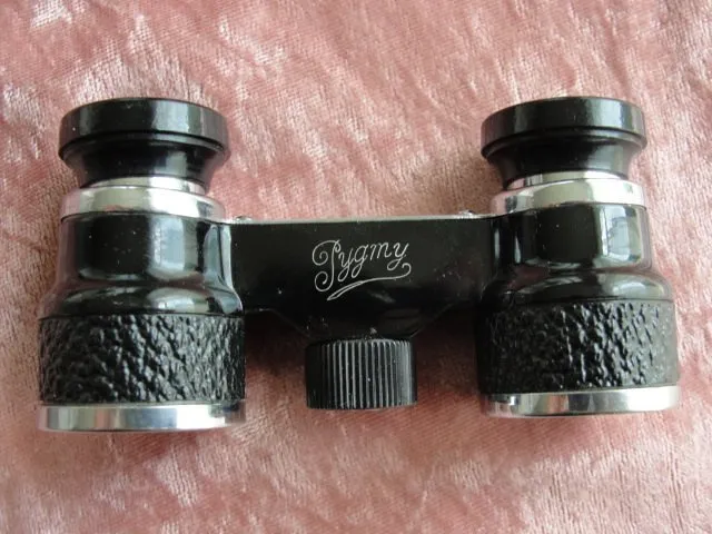 VINTAGE Opera Glasses,Theater Binoculars, Lumina 2 -1/2 X, Pygmy Glasses,Leather Case,Gentlemens Binoculars,Mens Theater Glasses,Spy Glasses